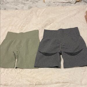 Women's High-Waisted Shorts - Gray and Green